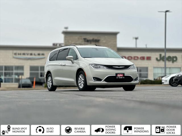 2020 Chrysler Pacifica Touring