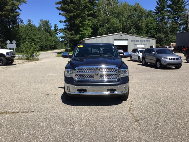 2017 RAM 1500 Laramie Crew Cab 4x4 57 Box