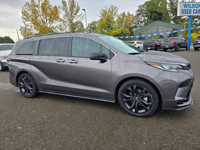 2022 Toyota Sienna XSE