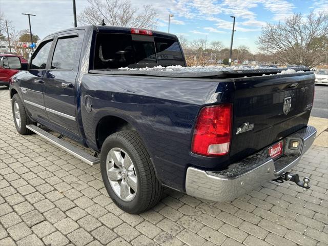 2017 RAM 1500 Big Horn Crew Cab 4x4 57 Box