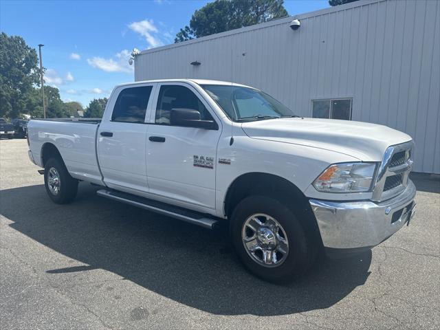 2018 RAM 2500 Tradesman Crew Cab 4x4 8 Box