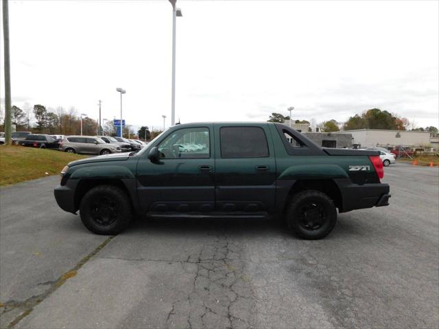 2002 Chevrolet Avalanche Base