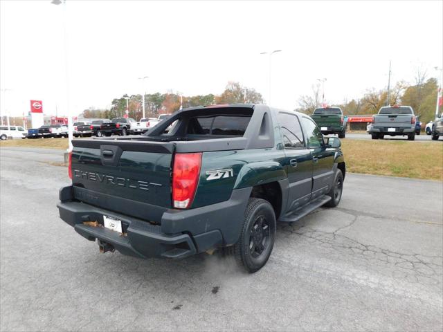 2002 Chevrolet Avalanche Base