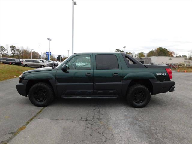 2002 Chevrolet Avalanche Base
