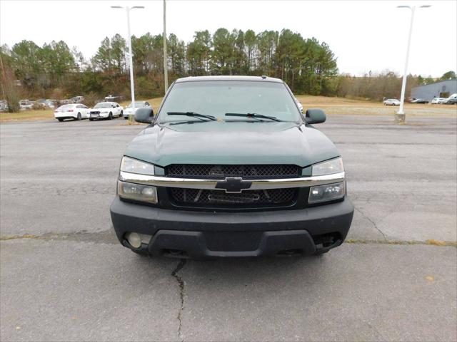 2002 Chevrolet Avalanche Base