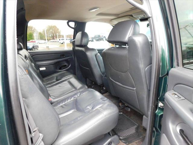 2002 Chevrolet Avalanche Base
