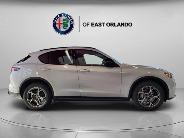 2025 Alfa Romeo Stelvio Sprint AWD