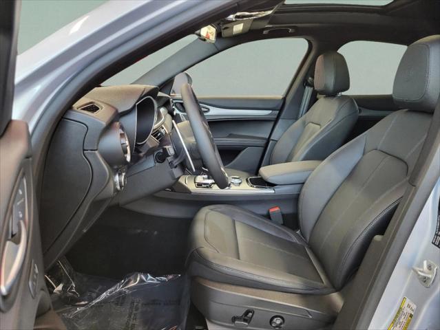 2025 Alfa Romeo Stelvio Sprint AWD