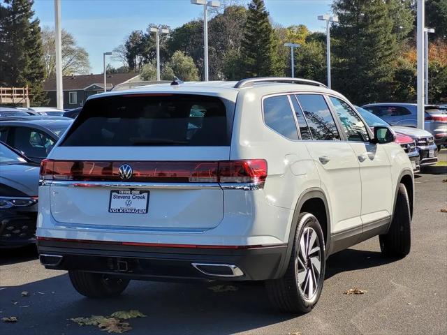 2024 Volkswagen Atlas 2.0T SE w/Technology