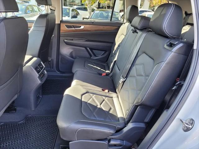 2024 Volkswagen Atlas 2.0T SE w/Technology