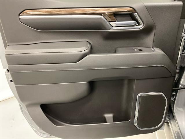 2024 Chevrolet Silverado 1500 4WD Crew Cab Short Bed LT with 2FL