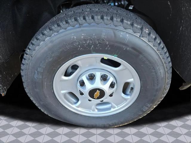 2025 Chevrolet Silverado 2500HD 4WD Crew Cab Long Bed Work Truck
