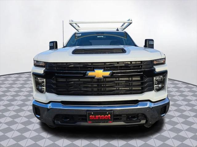 2025 Chevrolet Silverado 2500HD 4WD Crew Cab Long Bed Work Truck