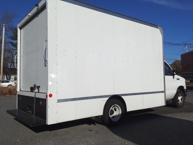 2023 Ford E-Series E-450 SD 2dr 158 in. WB DRW Cutaway Chassis