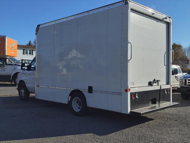 2023 Ford E-Series E-450 SD 2dr 158 in. WB DRW Cutaway Chassis