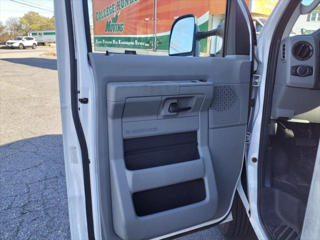 2023 Ford E-Series E-450 SD 2dr 158 in. WB DRW Cutaway Chassis
