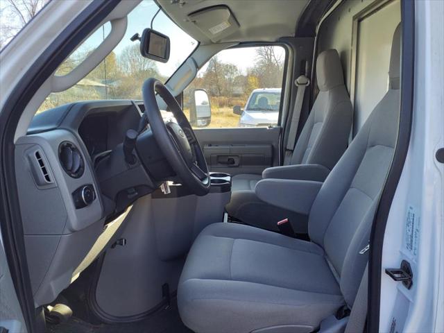 2023 Ford E-Series E-450 SD 2dr 158 in. WB DRW Cutaway Chassis