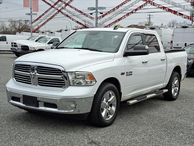 2017 RAM 1500 Big Horn Crew Cab 4x4 57 Box