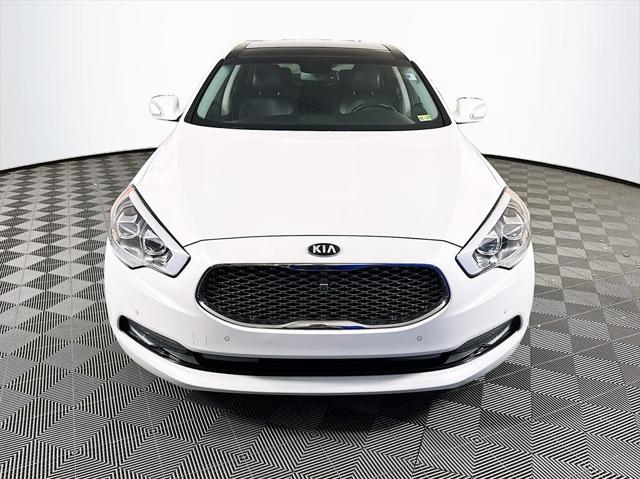 2016 Kia K900 Premium 3.8L