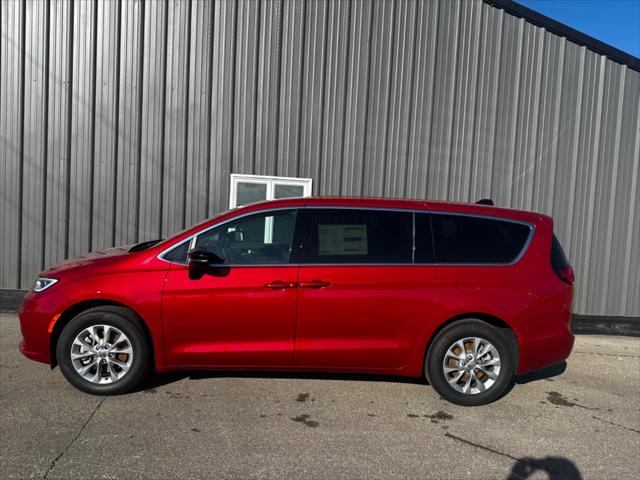 2025 Chrysler Pacifica PACIFICA SELECT AWD