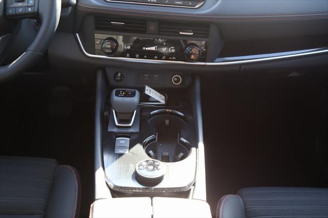 2025 Nissan Rogue Rock Creek