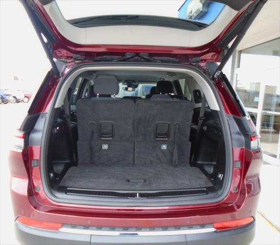 2021 Jeep Grand Cherokee Laredo 4x4