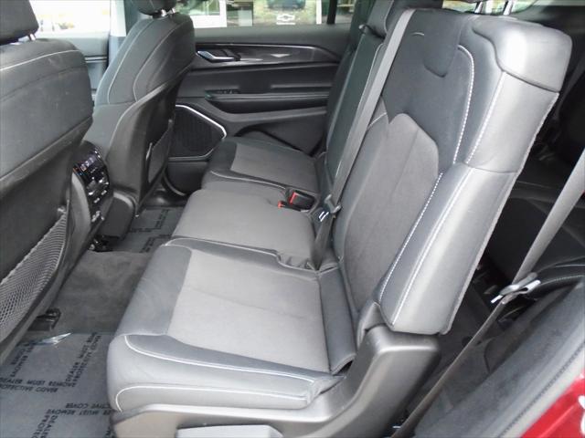 2021 Jeep Grand Cherokee Laredo 4x4