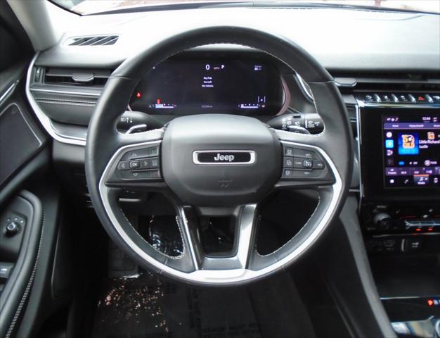 2021 Jeep Grand Cherokee Laredo 4x4