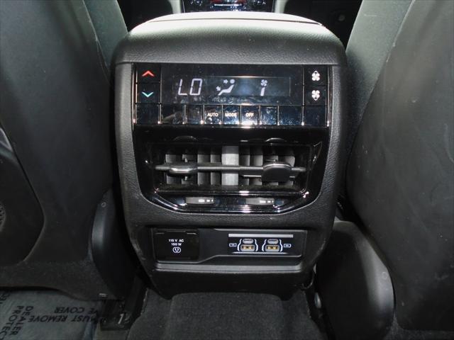 2021 Jeep Grand Cherokee Laredo 4x4