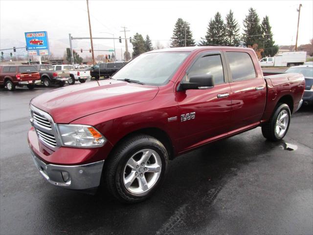 2017 Ram 1500 Lone Star Crew Cab 4x4 5'7" Box