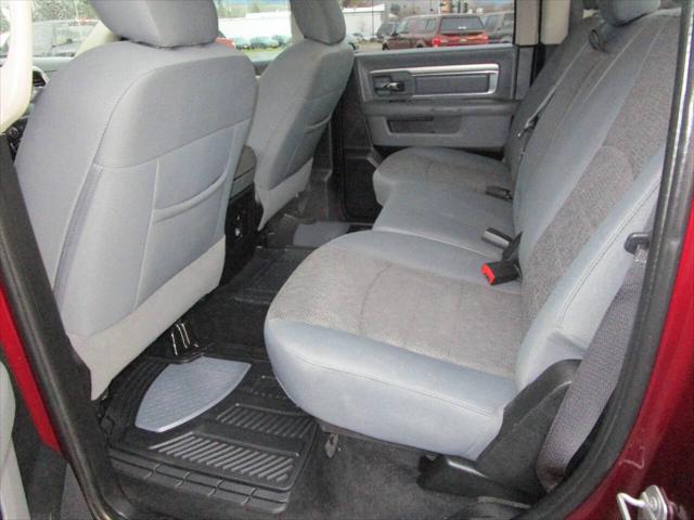 2017 Ram 1500 Lone Star Crew Cab 4x4 5'7" Box