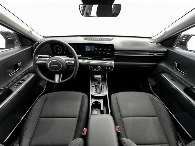 2025 Hyundai Kona SE