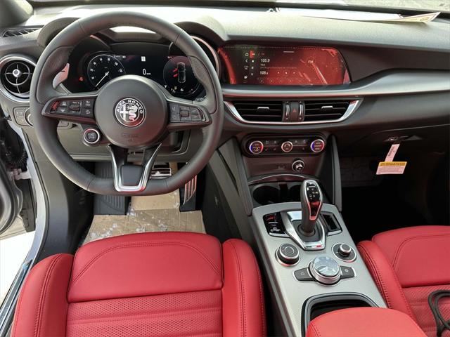 2025 Alfa Romeo Stelvio STELVIO AWD