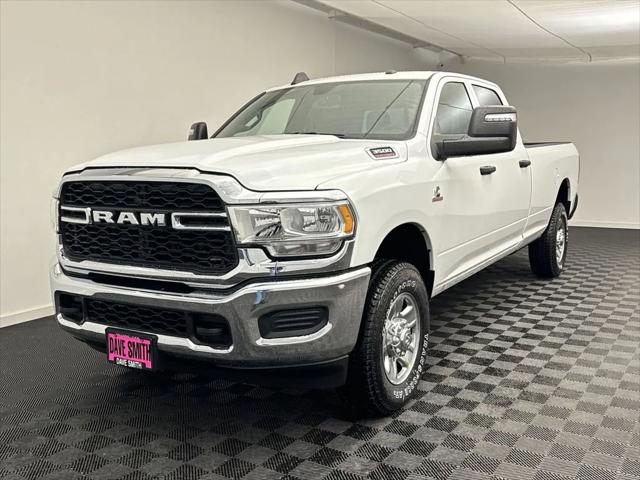 2024 RAM Ram 3500 RAM 3500 TRADESMAN CREW CAB 4X4 8 BOX