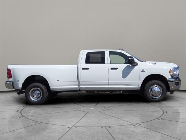 2024 RAM Ram 3500 RAM 3500 TRADESMAN CREW CAB 4X4 8 BOX