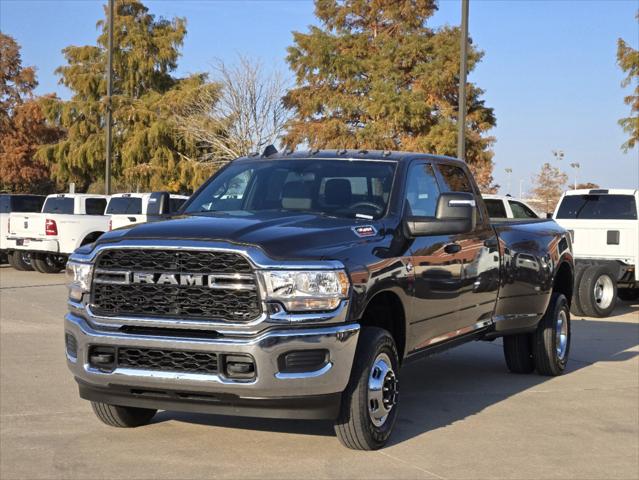 2024 RAM Ram 3500 RAM 3500 TRADESMAN CREW CAB 4X4 8 BOX