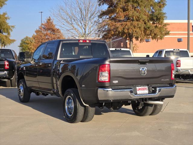 2024 RAM Ram 3500 RAM 3500 TRADESMAN CREW CAB 4X4 8 BOX