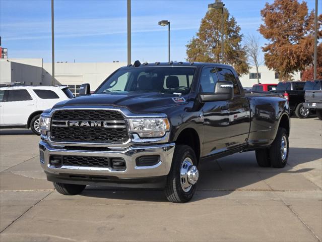 2024 RAM Ram 3500 RAM 3500 TRADESMAN CREW CAB 4X4 8 BOX