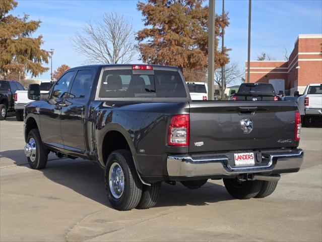 2024 RAM Ram 3500 RAM 3500 TRADESMAN CREW CAB 4X4 8 BOX