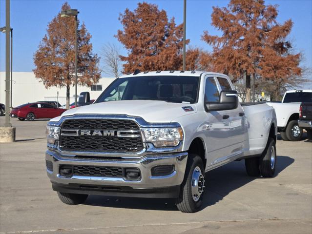 2024 RAM Ram 3500 RAM 3500 TRADESMAN CREW CAB 4X4 8 BOX