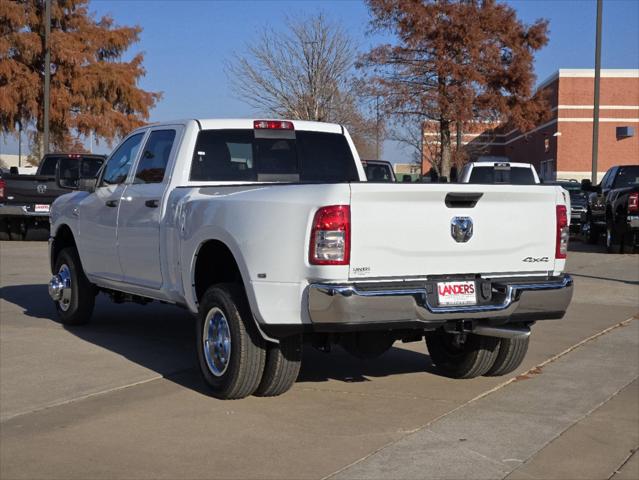 2024 RAM Ram 3500 RAM 3500 TRADESMAN CREW CAB 4X4 8 BOX