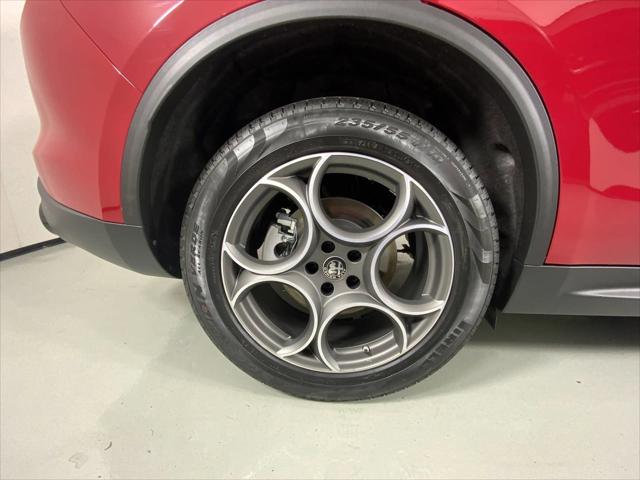 2025 Alfa Romeo Stelvio STELVIO AWD