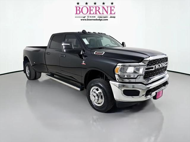 2024 RAM Ram 3500 RAM 3500 TRADESMAN CREW CAB 4X4 8 BOX