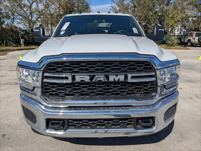 2024 RAM Ram 3500 RAM 3500 TRADESMAN CREW CAB 4X4 8 BOX