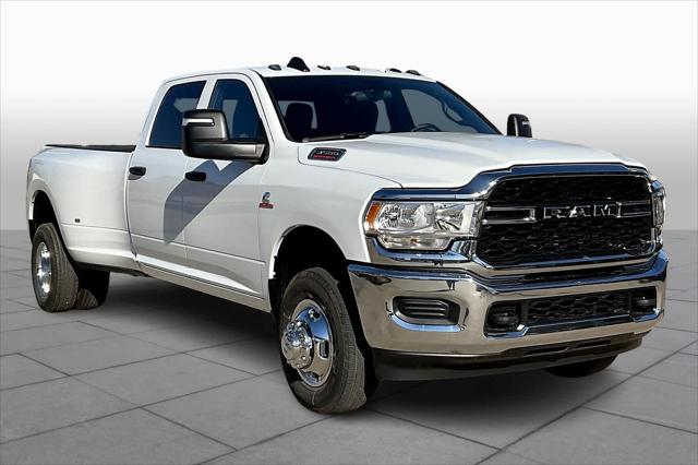 2024 RAM Ram 3500 RAM 3500 TRADESMAN CREW CAB 4X4 8 BOX