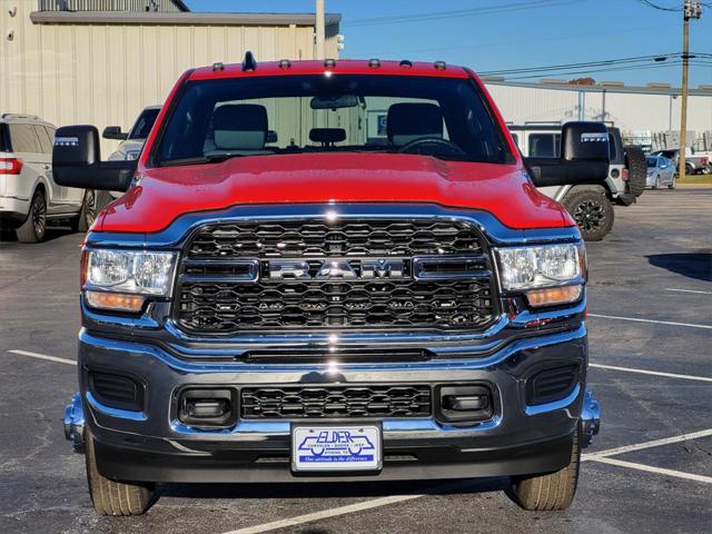 2024 RAM Ram 3500 RAM 3500 TRADESMAN CREW CAB 4X4 8 BOX