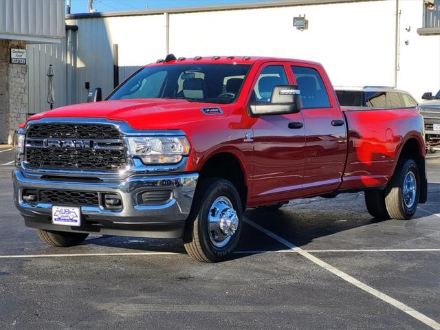 2024 RAM Ram 3500 RAM 3500 TRADESMAN CREW CAB 4X4 8 BOX