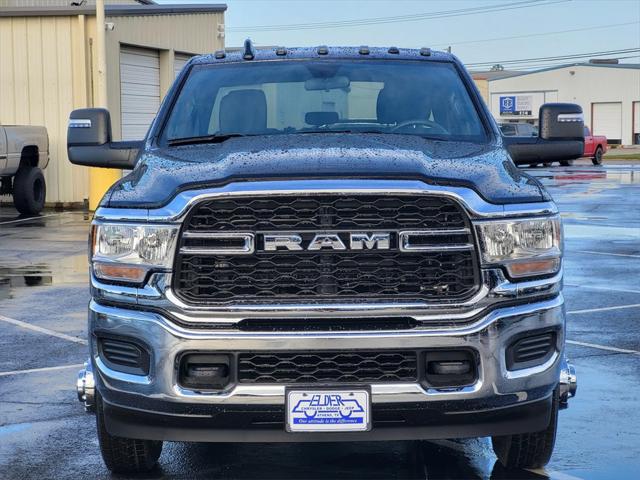 2024 RAM Ram 3500 RAM 3500 TRADESMAN CREW CAB 4X4 8 BOX