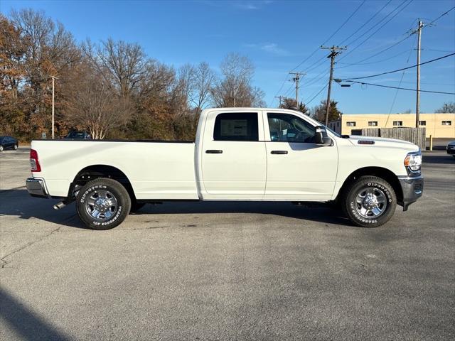 2024 RAM Ram 2500 RAM 2500 TRADESMAN CREW CAB 4X2 8 BOX 2024 RAM Ram 2500 RAM 2500 TRADESMAN CREW CAB 4X2 8 BOX
