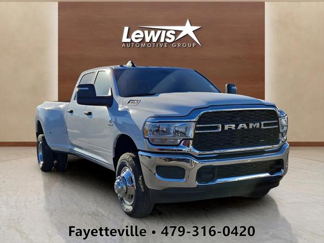 2024 RAM Ram 3500 RAM 3500 TRADESMAN CREW CAB 4X4 8 BOX